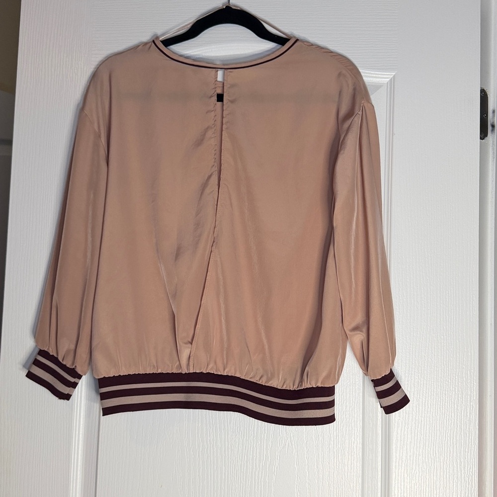 Zara Basic Collection Relaxed Blouse, Size Small - image 4